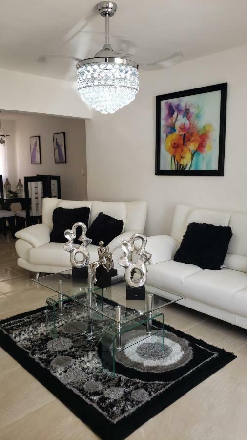 Premium Apartment Santiago De Los Caballeros Luaran gambar